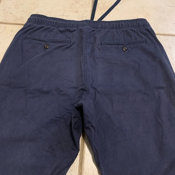Gap Men's Navy Blue Jogger Pants - Size M - Picture 2 of 6
